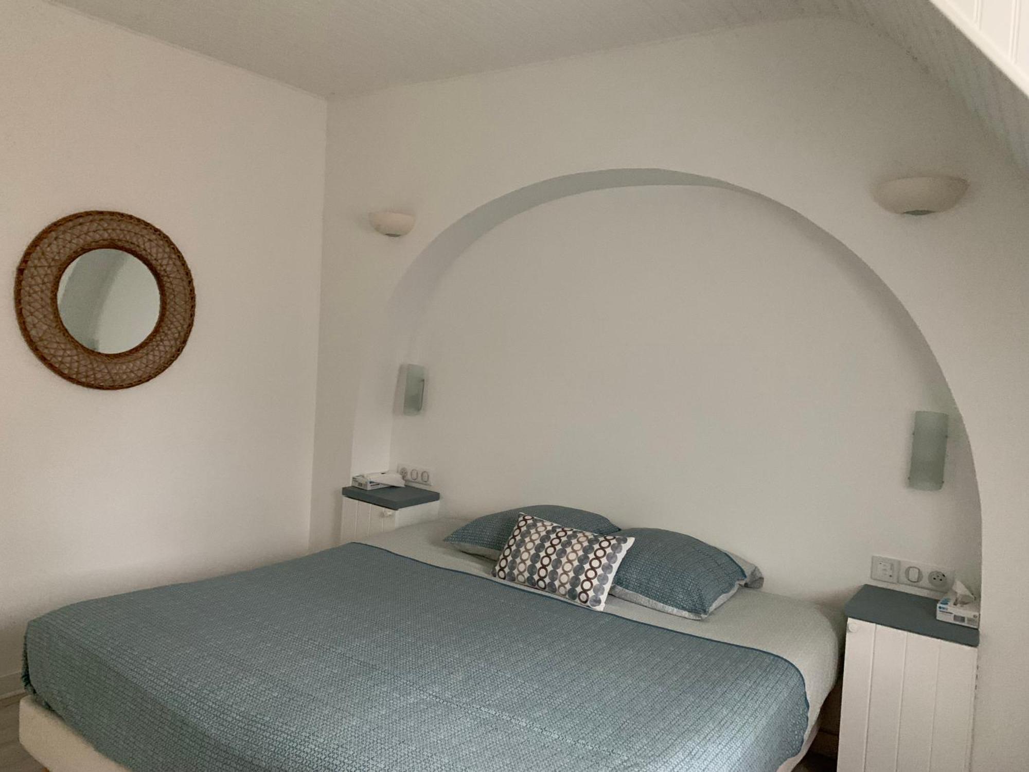 La Gentilhommiere Bed & Breakfast Treffiagat Room photo